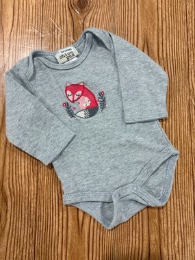 7/$20 Chick Pea Gray Baby Bodysuit with Pink Fox Embroidery 100% Cotton